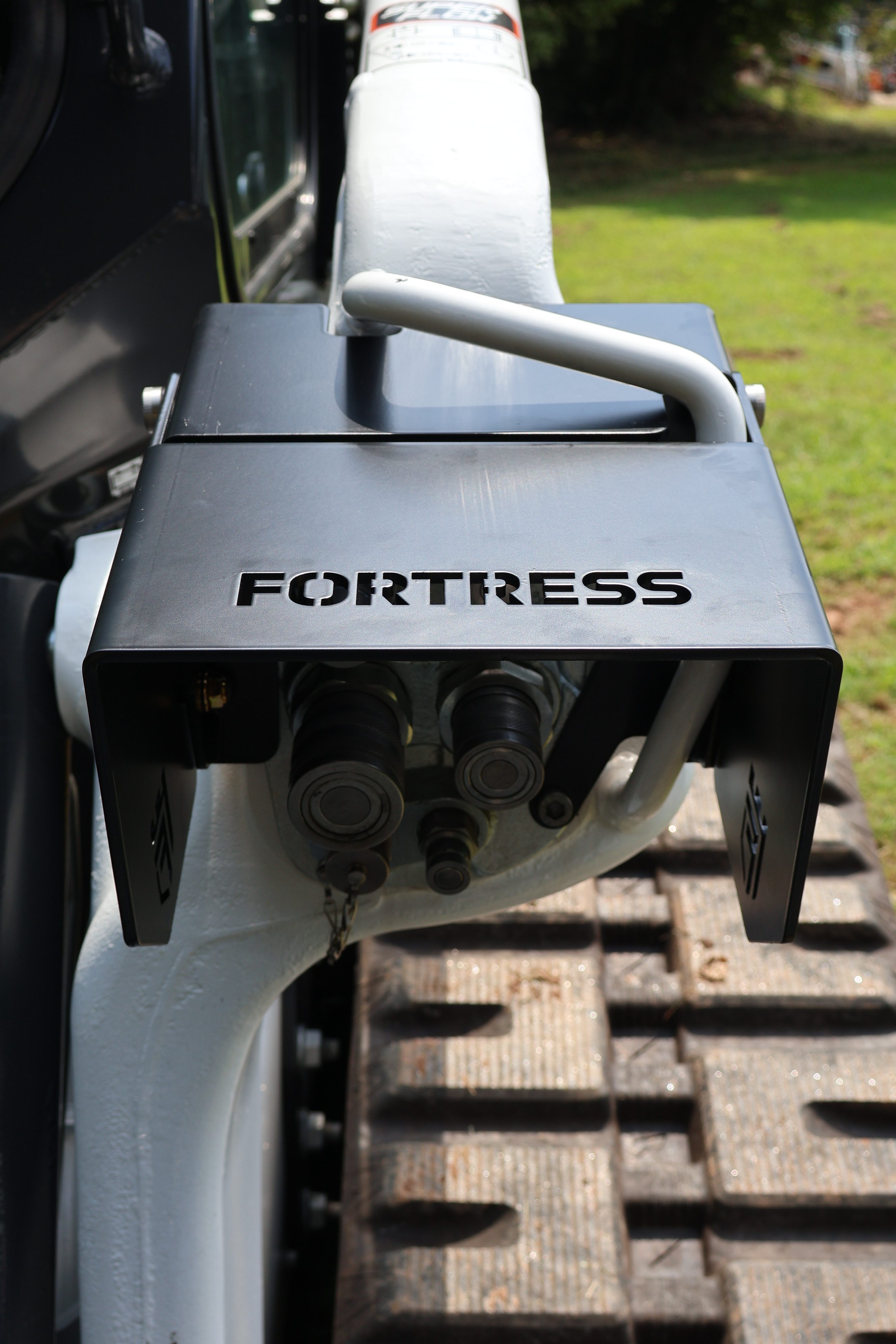 Bobcat T86 Coupler Guard - Image 5